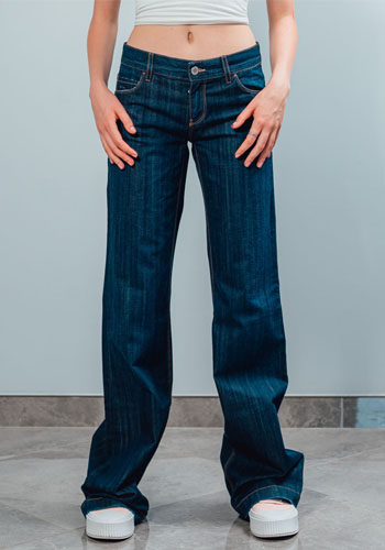 2024 Женские джинсы палаццо. Джинсы женские PRADA купить скидки Киев. Брендовая одежда люкс магазин